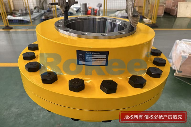 Flange Coupling With Expansion Sleeve
